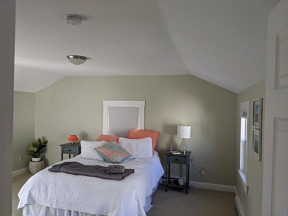 2nd image of 9 Moody St #9B