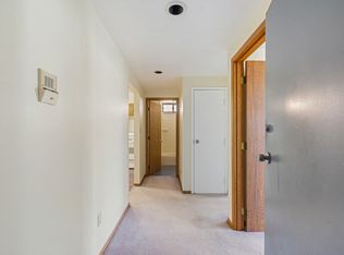 620 California Ave APT 1, Pittsburgh, PA 15202
