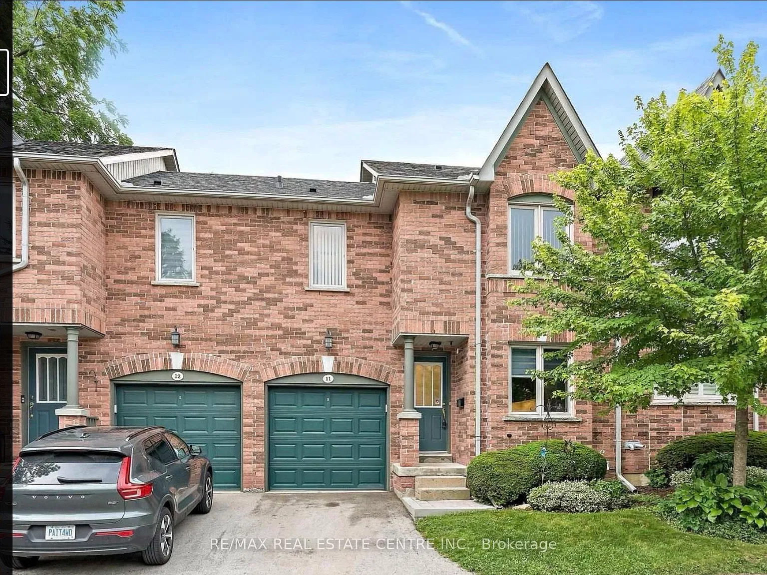 3 bed, $3,200 — Photo 1