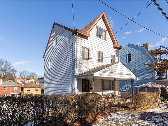 2nd image of 659 Montclair St