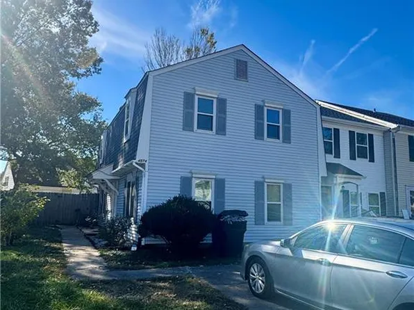 4574 Greenlaw Dr, Virginia Beach, VA 23464