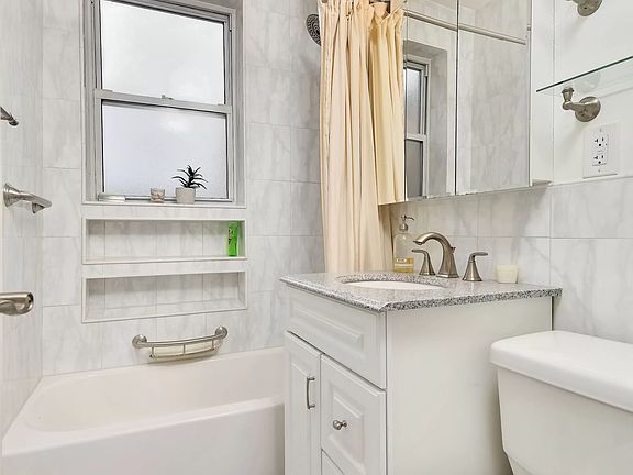 5th image of 128 W 138th St #6E