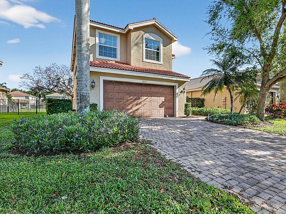 3rd image of 7673 Corkwood Avenue