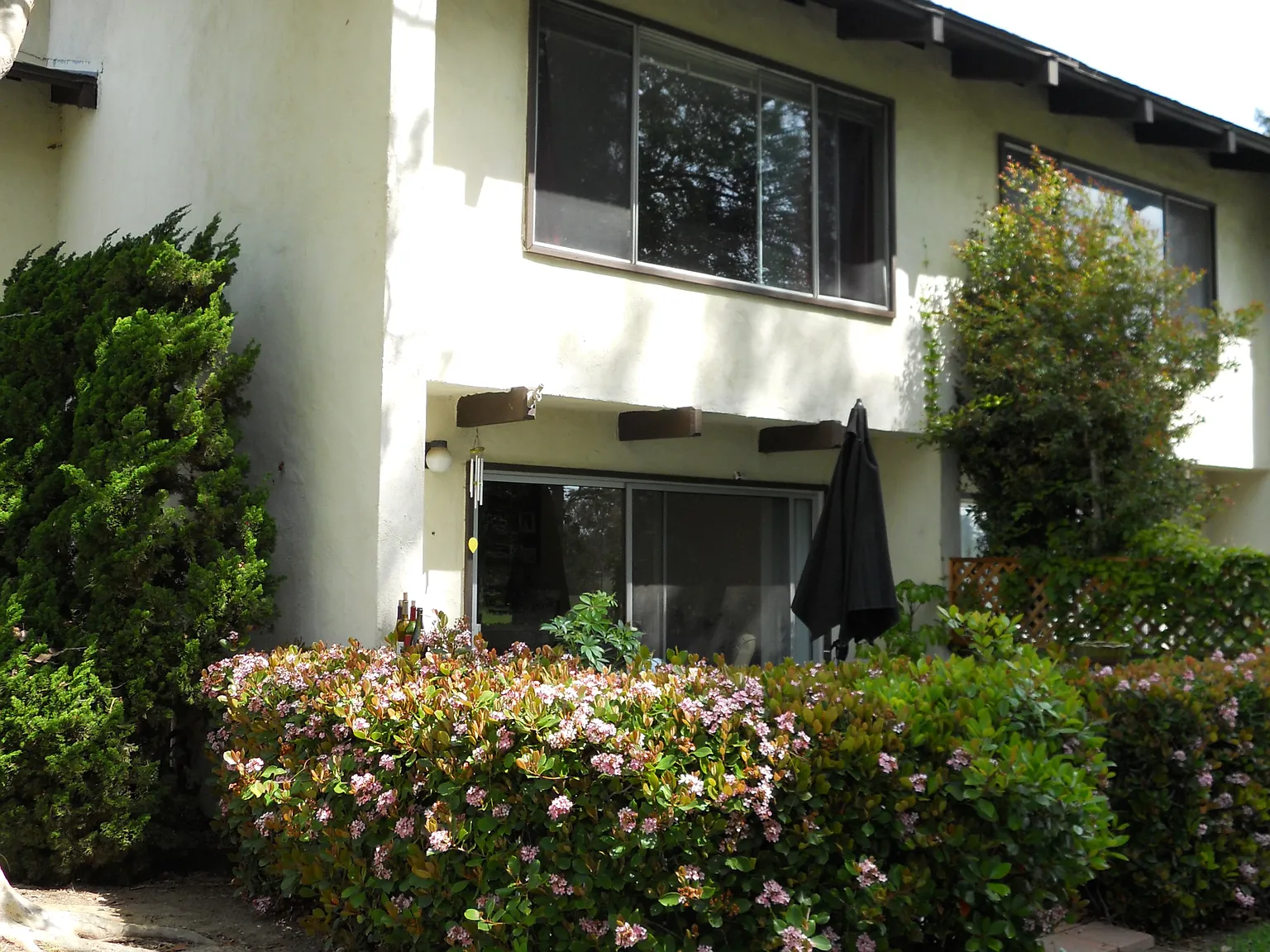 Mills Way, Goleta — Photo 1