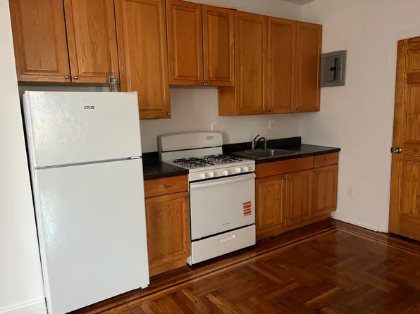 2860 Buhre Ave APT 3C, Bronx, NY 10461