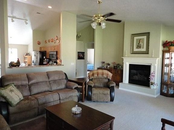 3rd image of 1173 W Snow Canyon Pkwy Unit 36