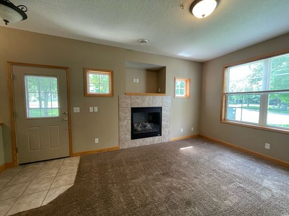 9202 Mount Curve Blvd