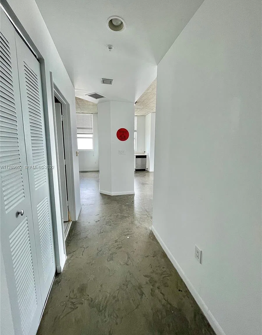 2 bed, 1153 sqft, $2,900 — Photo 2