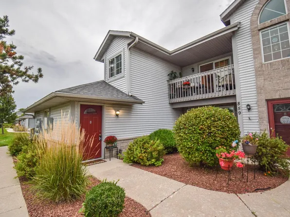 859 Quinlan DRIVE #H, Pewaukee, WI 53072