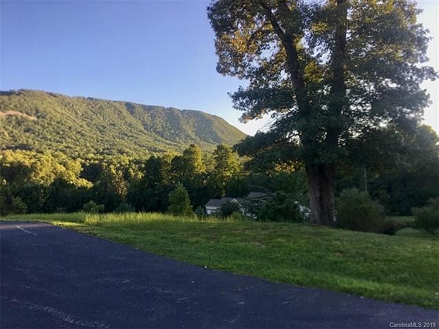 1st image of 68 Rock View Ct #25