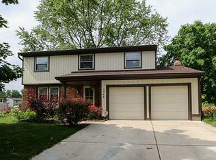 1244 W Stillwater Ln, Greenwood, IN 46142