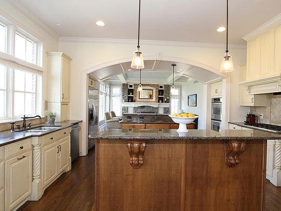 4th image of 8587 Concord Hills Cir