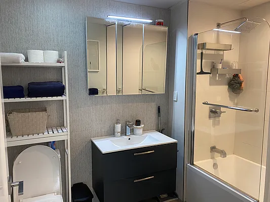 Rented by Spire Group | media 40