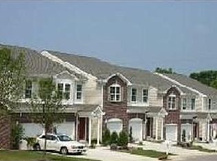 1530 Nowlin Ave UNIT 102, Greendale, IN 47025