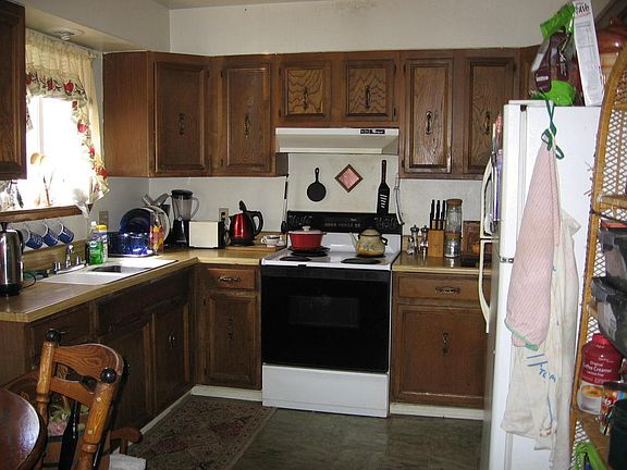 4th image of 804 12th St