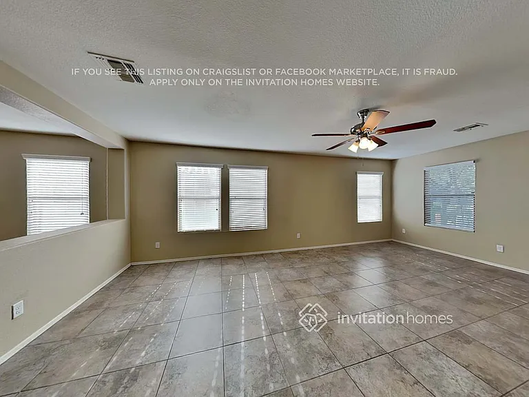 207 E Valley View Dr — Photo 5