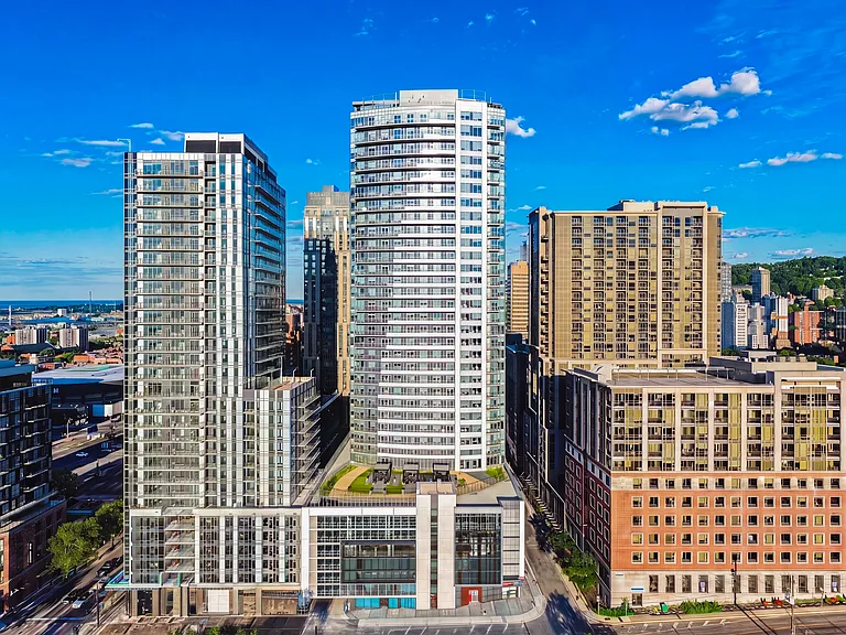 20 George St #2401 — Photo 30