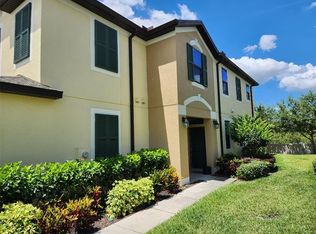 11512 Crowned Sparrow Ln, Tampa, FL 33626