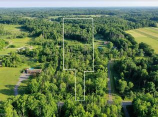 Bell St, Newbury, OH 44065