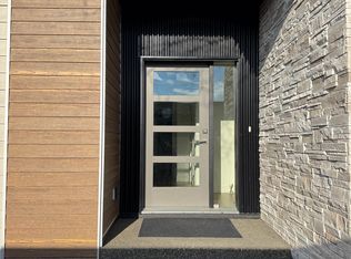 745 Morrison Ave, Kelowna, BC V1Y5E6