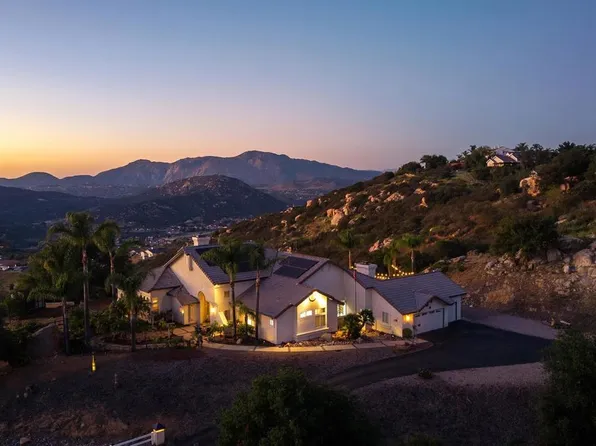 302 Alpine Trail Rd, Alpine, CA 91901