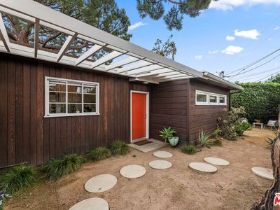 150 N Ontario St, Burbank, CA, 91505