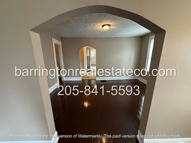 7343 Queenstown Ave — Photo 3