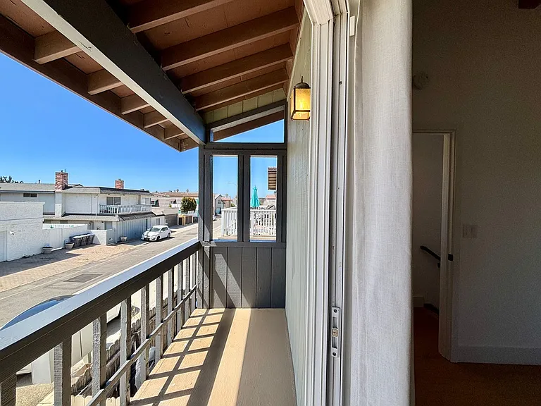 5209 Wavecrest Way — Photo 47