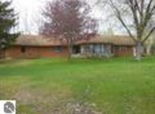 4500 Wonderland Rd, Hale, MI 48739