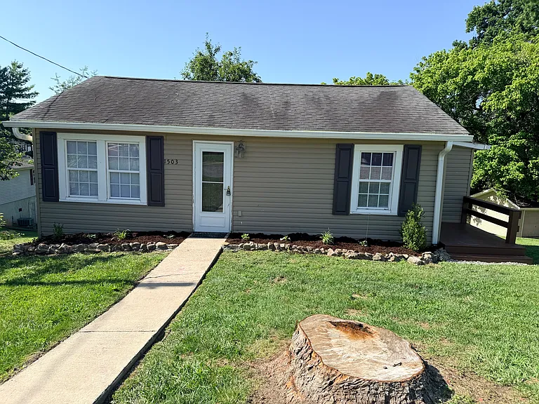 1503 Glyn Cir — Photo 2