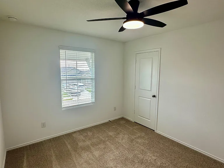 228 Sormonne Loop — Photo 22