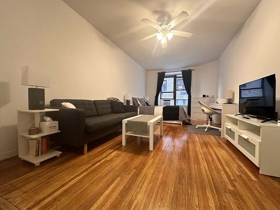 1st image of 117 W 58th St APT 3D