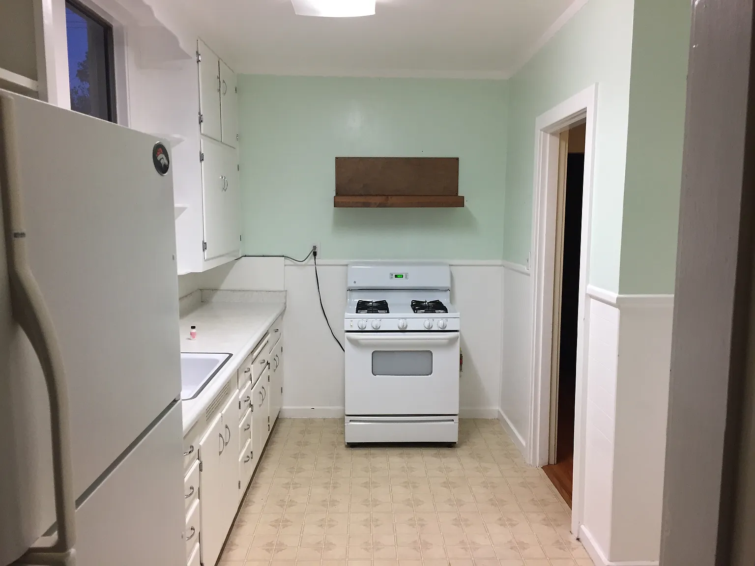 2 bed, 900 sqft, $2,075 — Photo 4