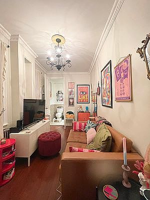4th image of 607 E 11th St APT 14