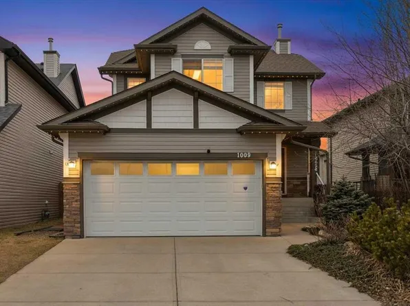 1009 NE Channelside Way SW, Airdrie, AB T4B 3H9