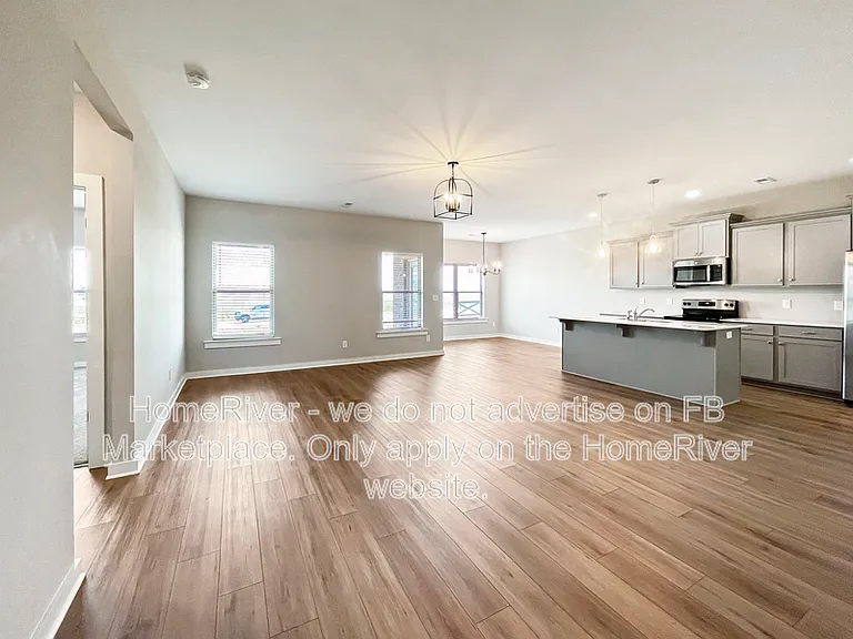 163 Lena Ln — Photo 6