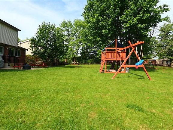 4th image of 106 Whippoorwill Dr