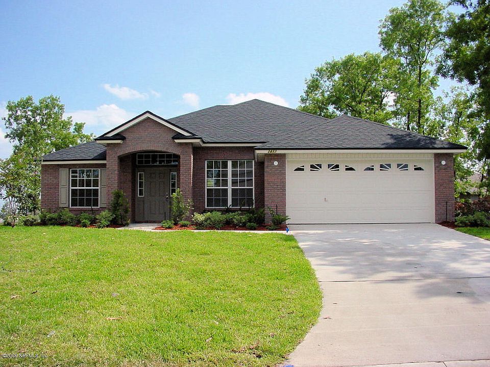 1st image of 2817 Pebblewood Ln