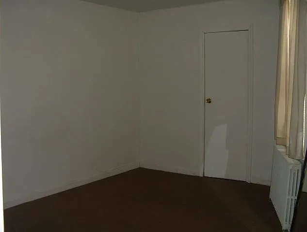 front bedroom (1)