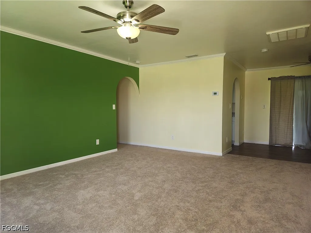 2 bed, 2.0 bath, 1020 sqft, $1,600 — Photo 4