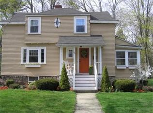 59 Howard St, Reading, MA 01867