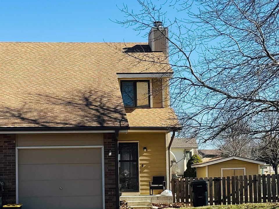 1st image of 3440 SE Walnut Dr