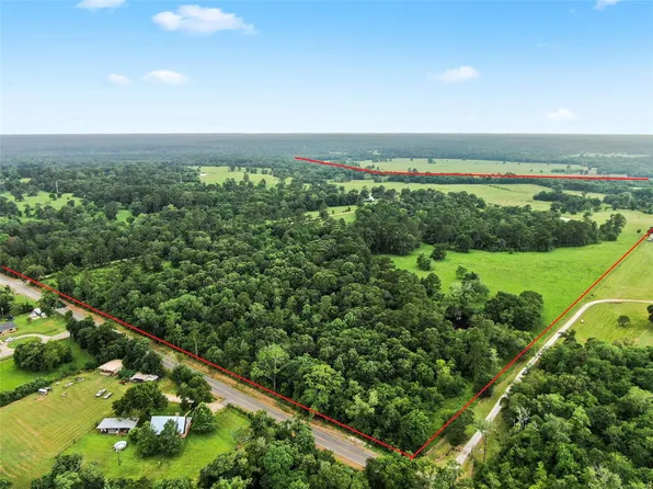 3920 Spring Branch Rd, Montgomery, TX 77316