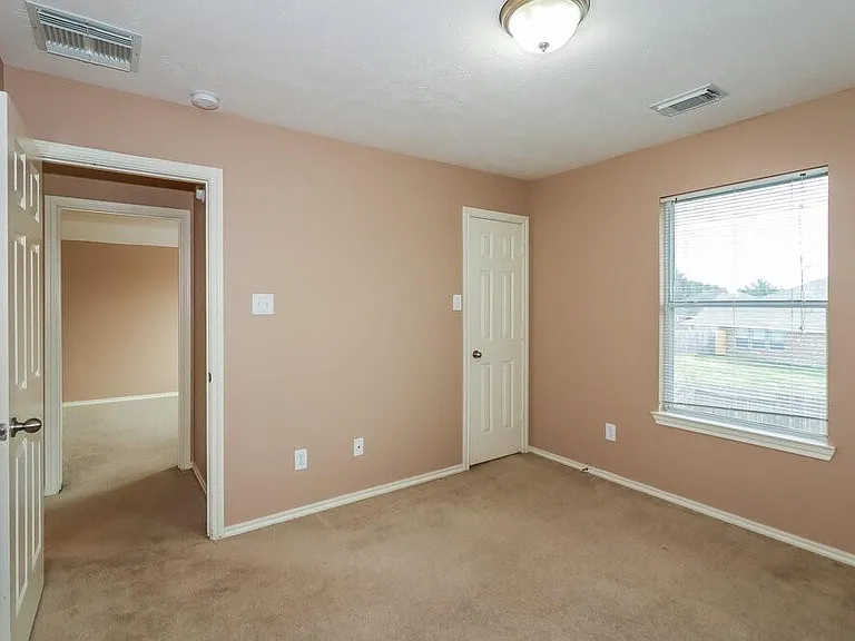 16707 Great Oaks Glen Dr — Photo 13