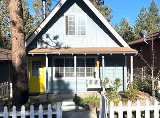 143 Cedar Ln, Sugarloaf, CA 92386