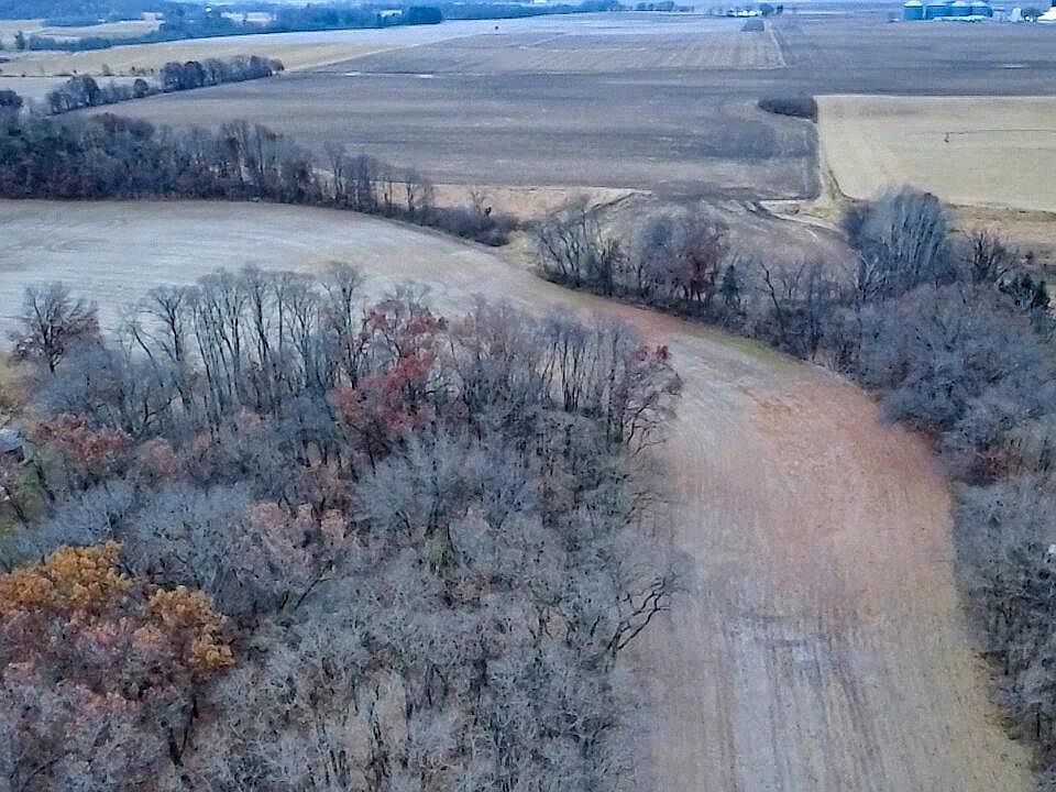 1st image of W4961 CEMETERY ROAD