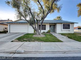 4511 Paseo El Rio Dr, Las Vegas, NV 89121
