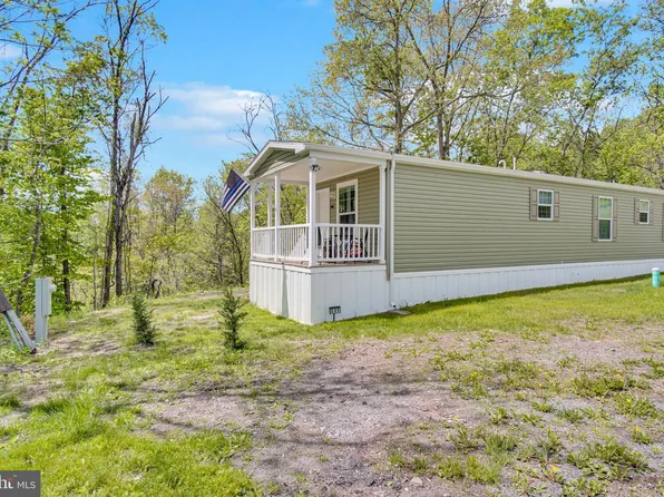 2001 Red Bank Rd Trailer 509, Dover, PA 17315