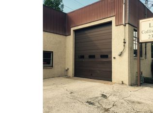901 Ivy Hill Rd, Philadelphia, PA 19150