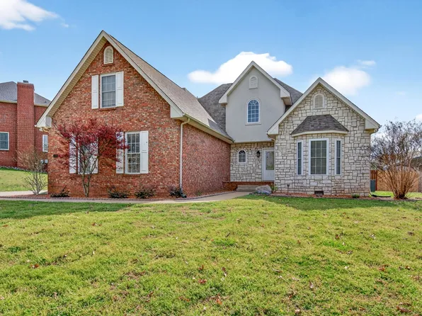 638 Potomac Dr, Clarksville, TN 37043